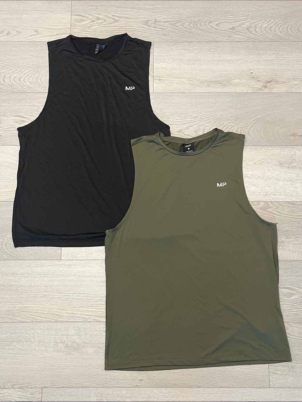 MyProtein Men's Athletic Tank Tops - Black & Olive - Mens Size L